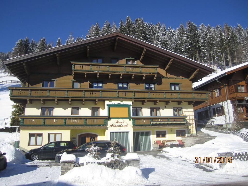 Haus Alpenland Hotel Wagrain Exterior photo