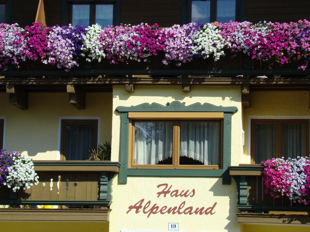 Haus Alpenland Hotel Wagrain Exterior photo