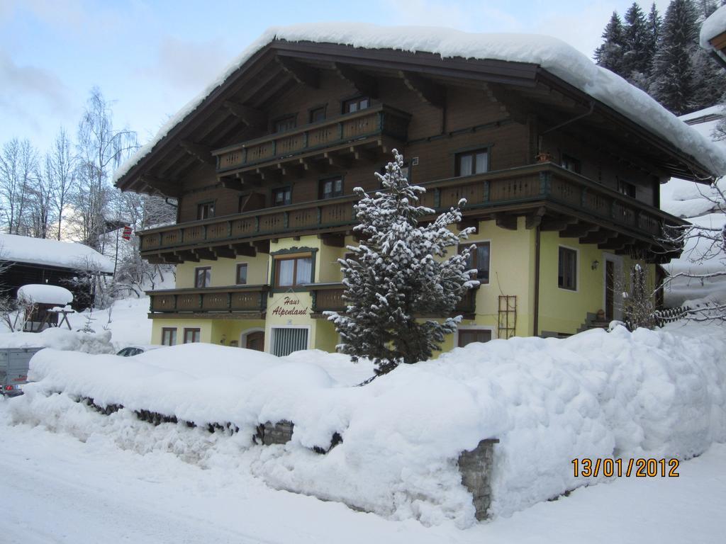 Haus Alpenland Hotel Wagrain Exterior photo